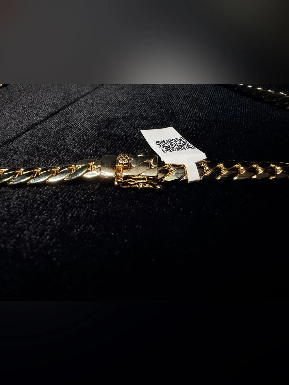 Miami Cuban 22in 8MM 14K Stamped gold filled necklace w/Box Lock. Rare Length